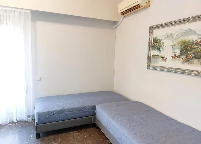 Γωνιακό Φωτεινό Δωμάτιο